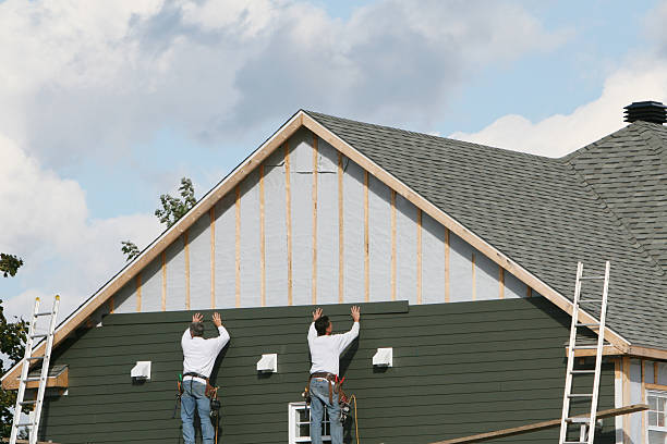 Professional Emergency Siding Repair technician working in Cross Hill, SC